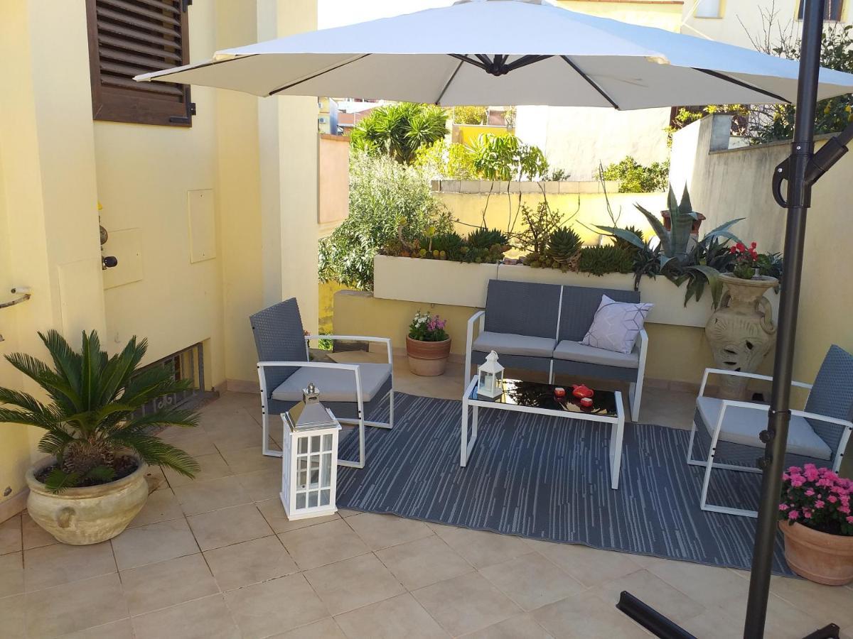 Exclusive Use Swimming Pool Available From June To September Cagliari Buitenkant foto